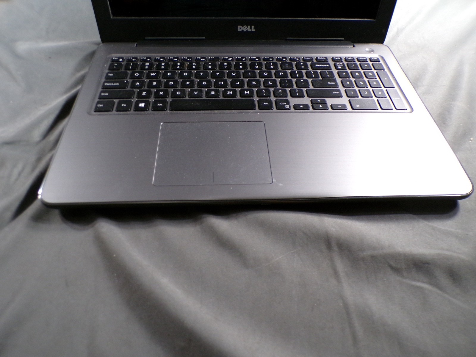 DELL INSPIRION 5567 INTEL CORE i5-7200U 2.50GHZ 8GB RAM **NO HD/ NO CADDIE