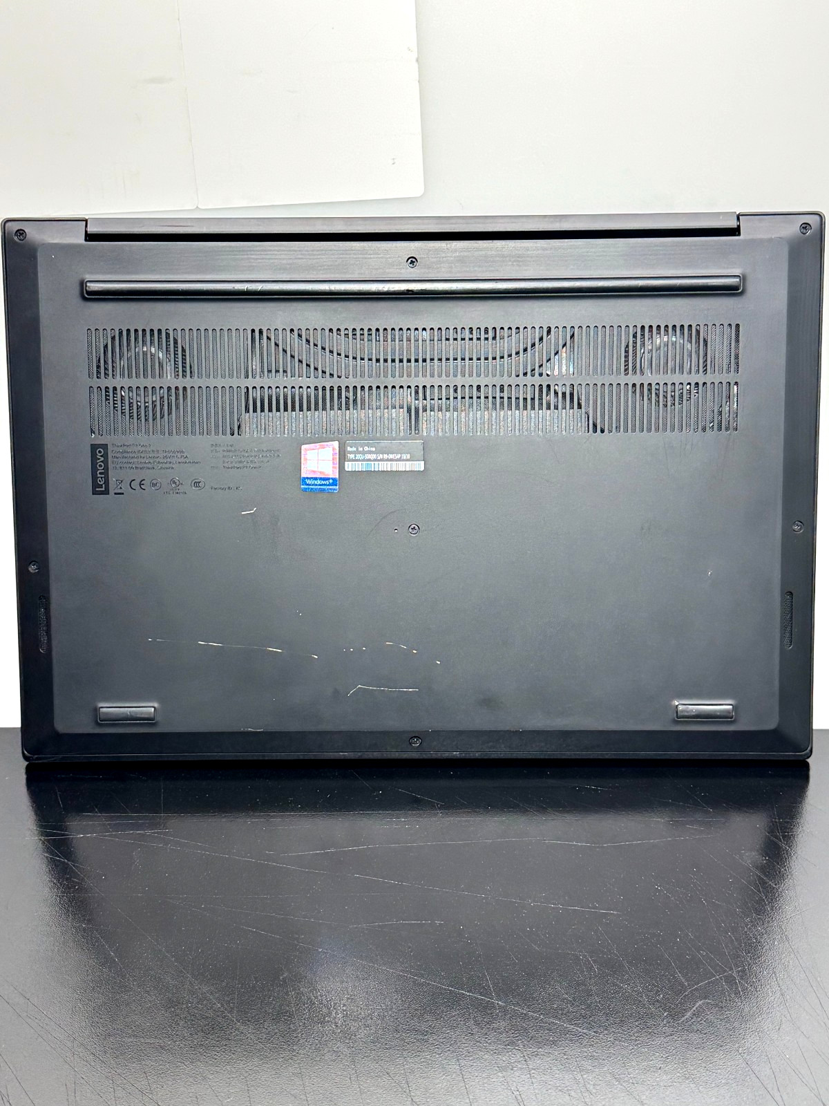 Lenovo ThinkPad P1 Gen 2 Laptop i7-9850H 2.6GHz 256GB NVMe 16GB RAM WIN11