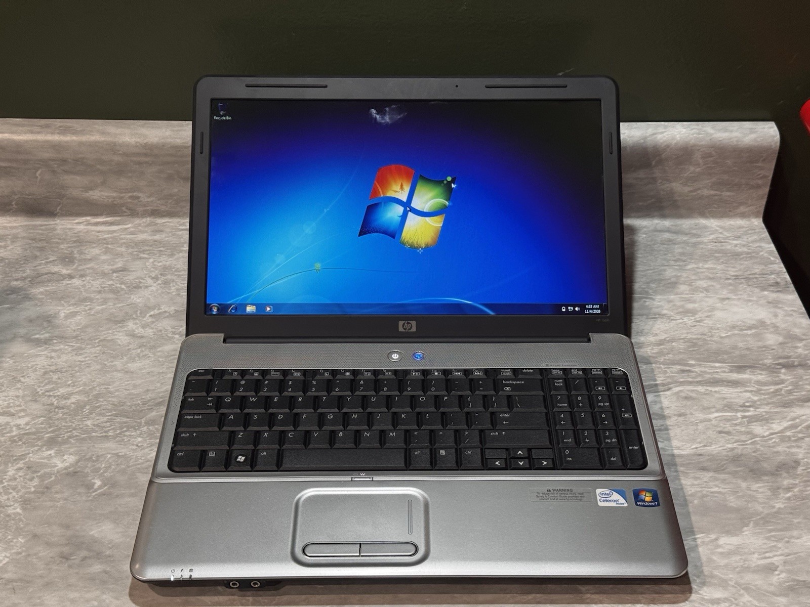 HP G60 Laptop Intel Celeron 900 2.2GHz 2gb RAM 250gb HDD Windows 7