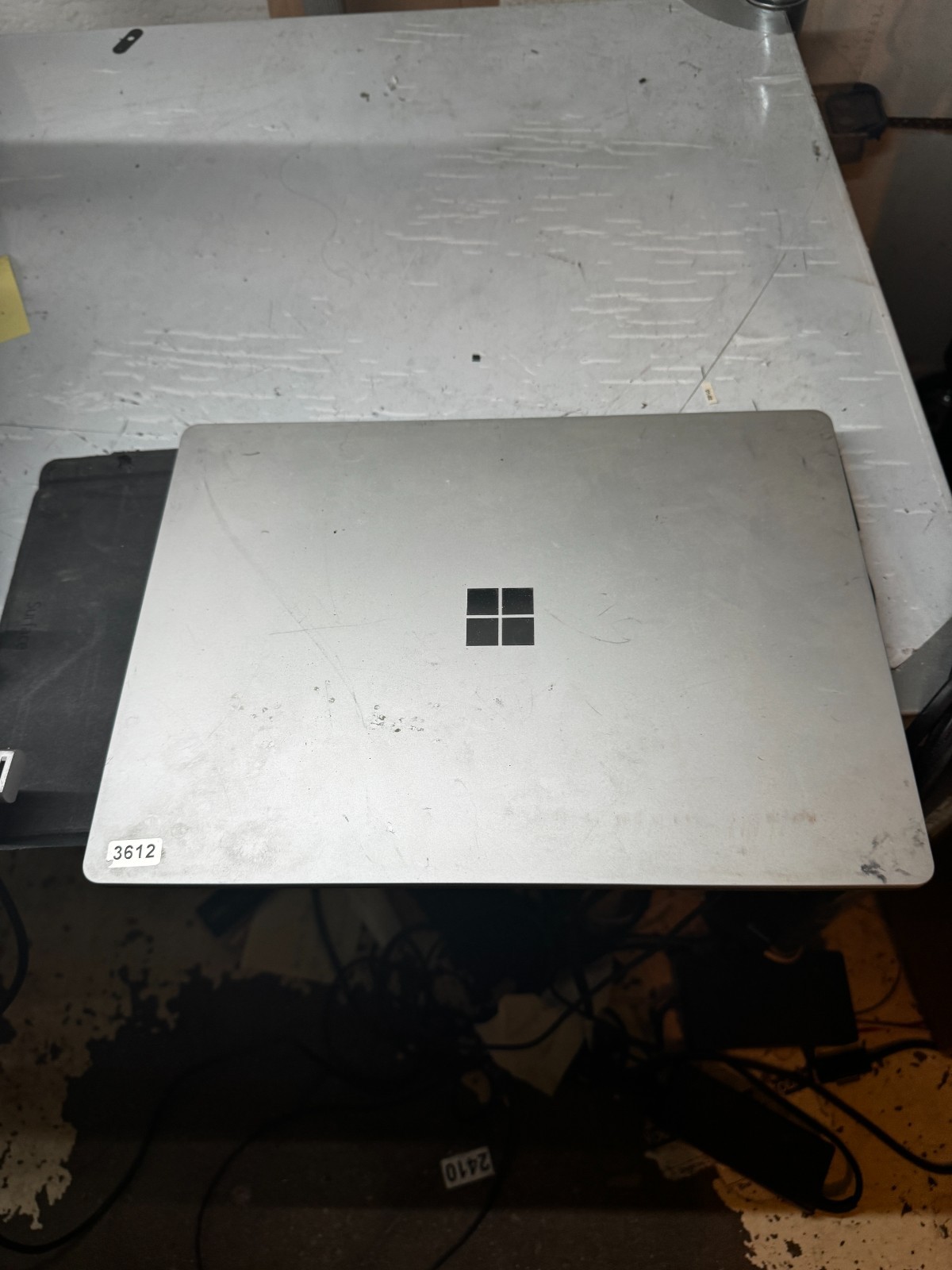 Microsoft Surface Laptop 2 1769 Core i5-8350U, 16GB RAM, 256GB SSD, Win11 #3612