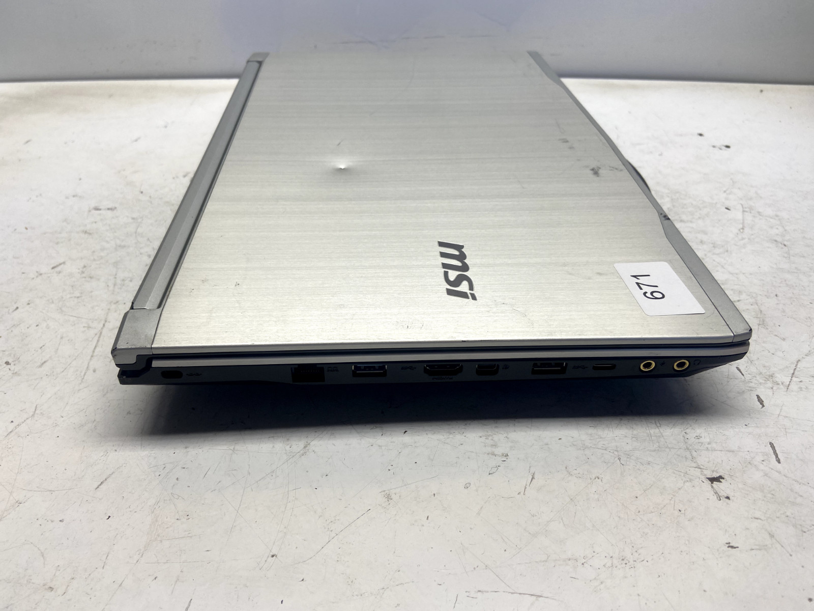 MSI MS-16J5 Intel Core i5-6300u 8GB GTX 960M NO HDD NO BAT – FOR PARTS