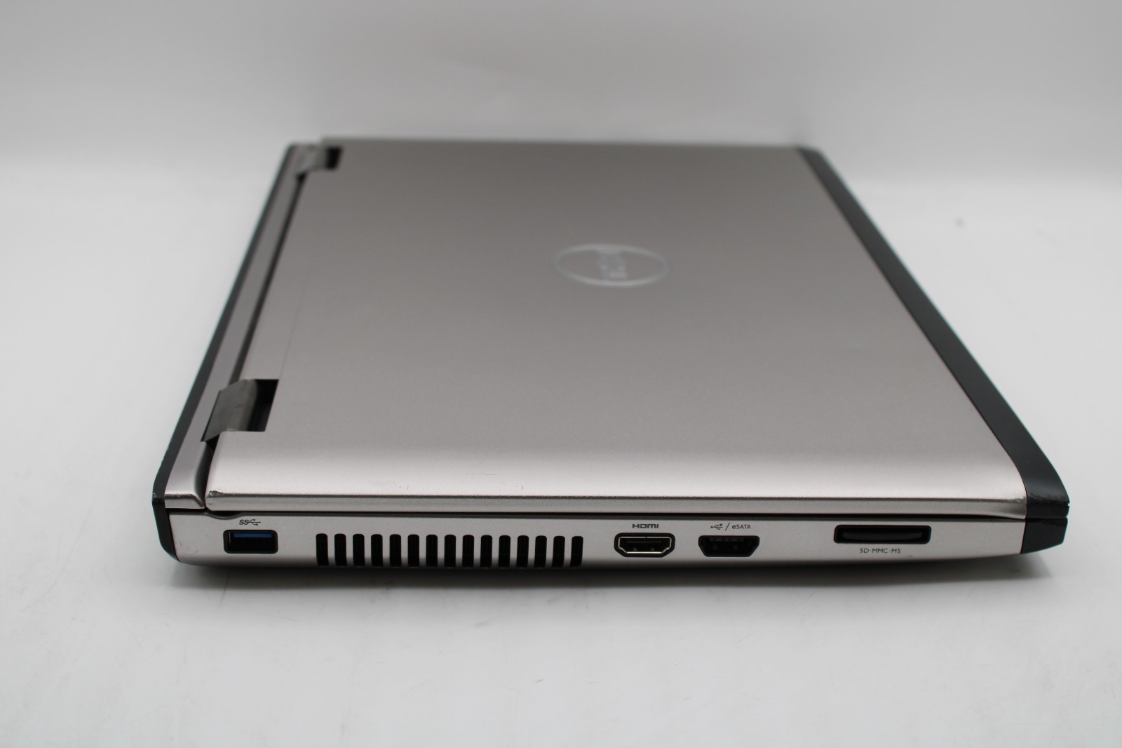 Dell Vostro 3555 _ AMD A8-3500M @ 1.5 _ 4GB RAM _ Radeon HD _ No SSD / OS