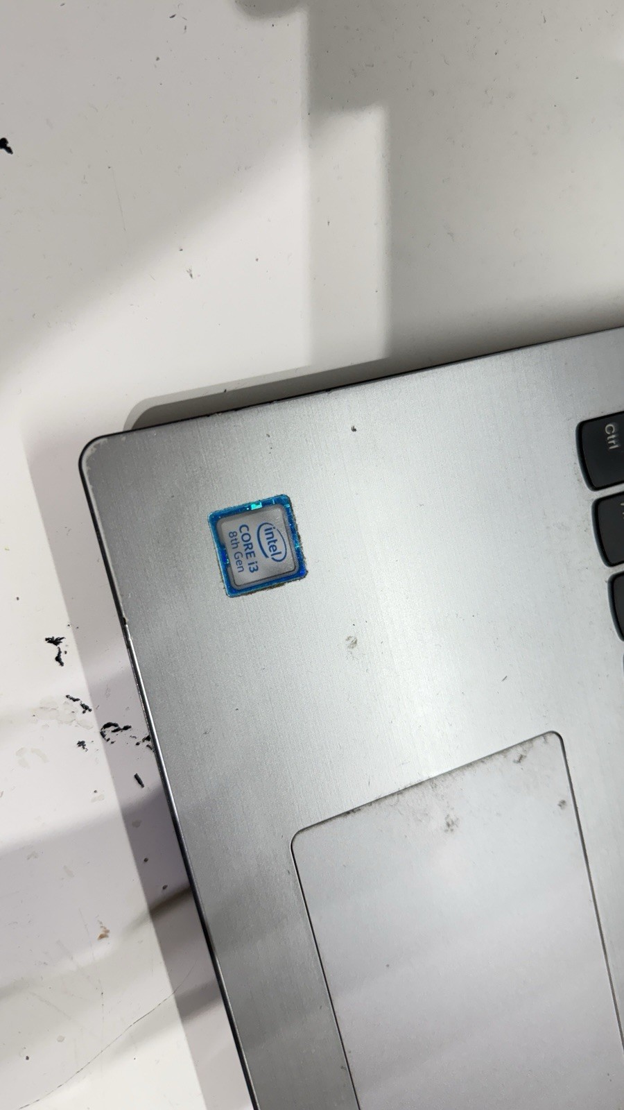 Lenovo Ideapad 330 Laptop Intel i3 8th Gen 15.6″ (It doesn’t have a hard drive)