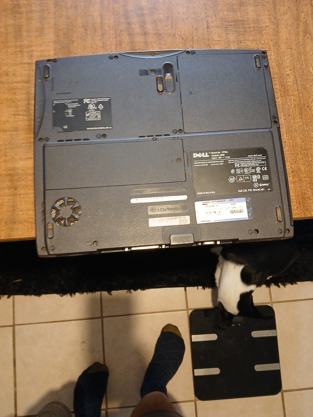 Dell Inspiron 2650 15″ Win XP Laptop