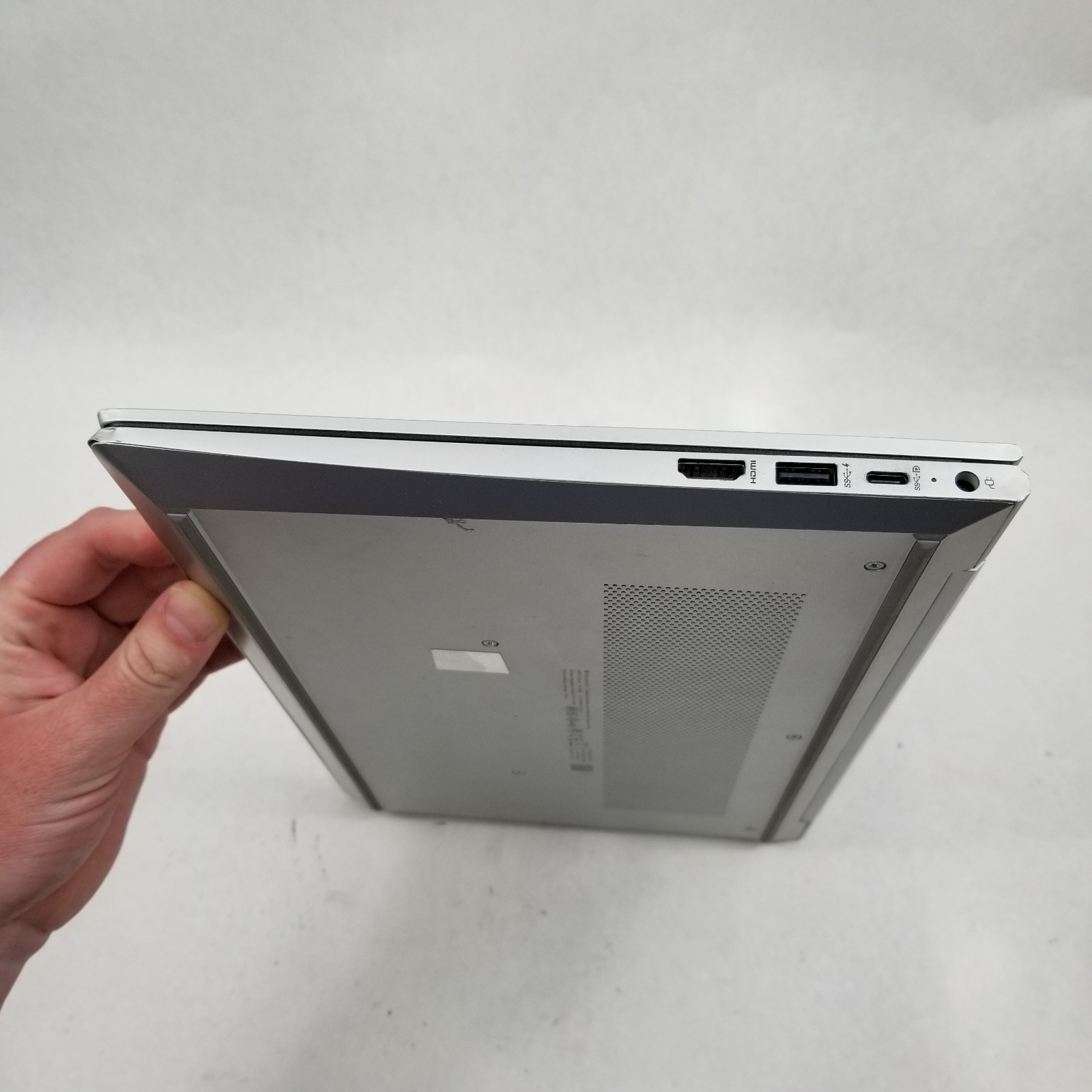 HP ProBook 430 G8 Core i7-1165G7 2.80GHz 16GB DDR4 256GB SSD Win 11 Pro No CoA