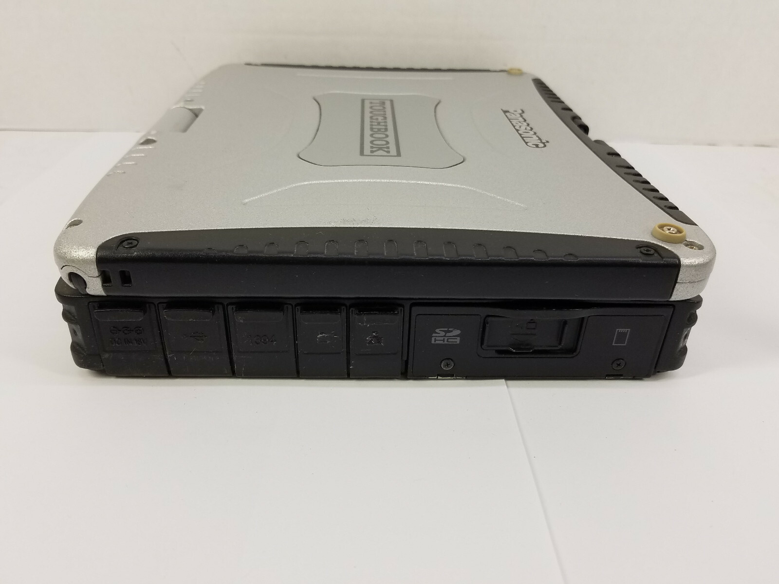 Panasonic Toughbook 19 CF-19KHRAXAM, 10.4″, Core 2 Duo U9300, 3GB, 80GB HDD