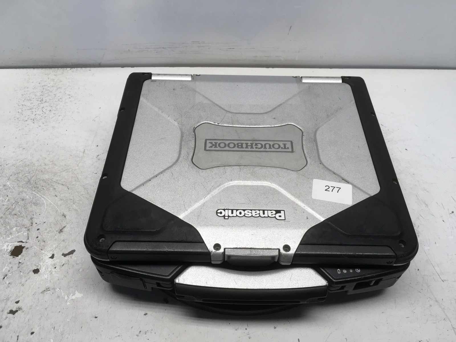 Panasonic CF-31 YCZC01 Intel Core i5-520M 2.4GHz NO RAM NO HDD NO BAT – FOR PART