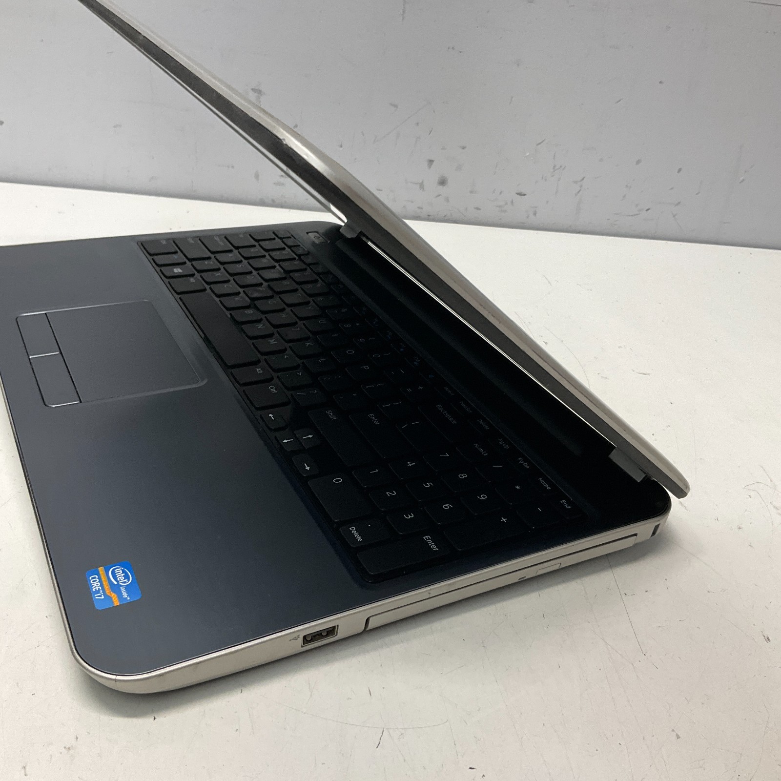 Dell Inspiron 15R-5521 i7-3537U 1.8Ghz 8GB 128GB SSD Windows 10 Pro Laptop