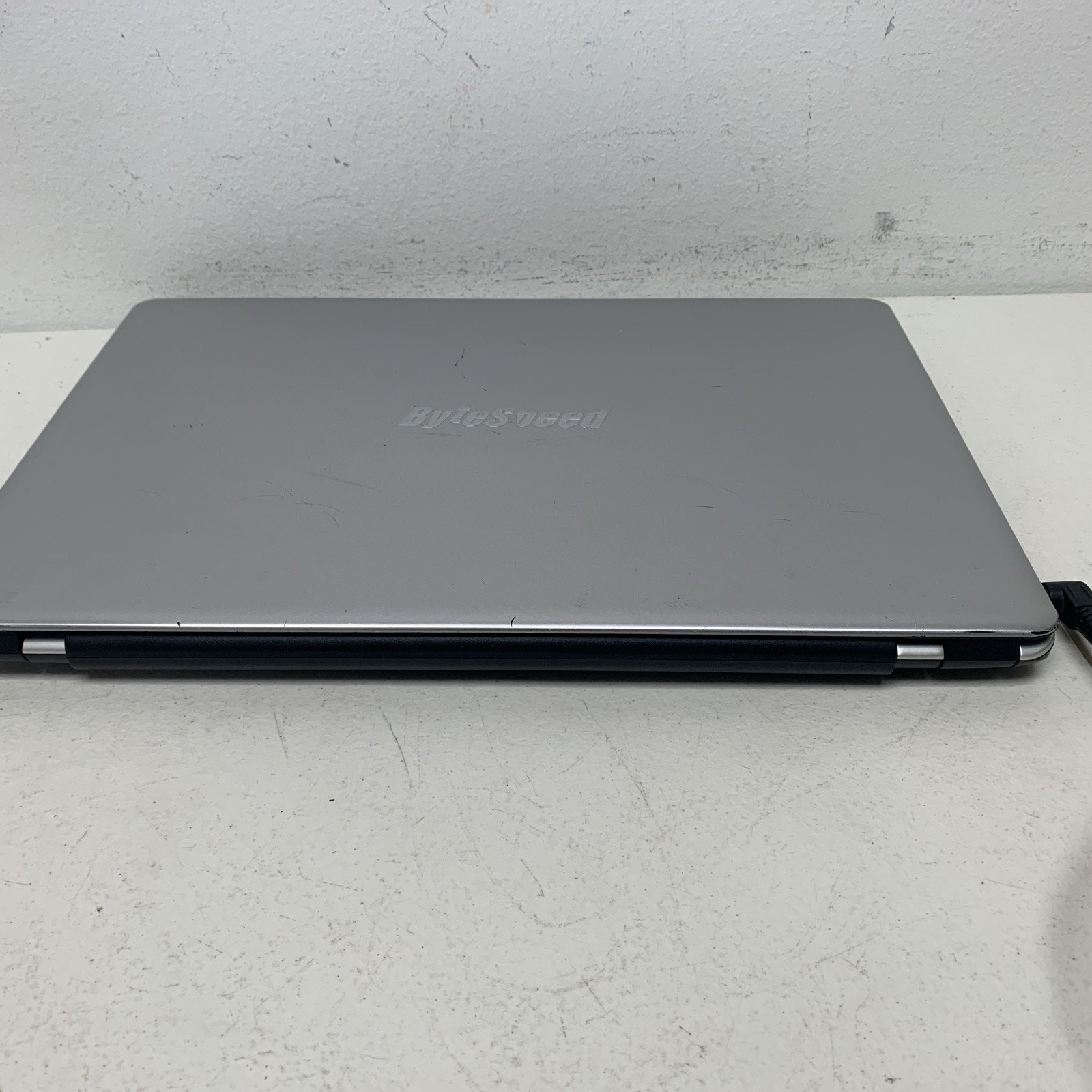 BYTESPEED D15S i5-6200U 2.30HHZ 8GB RAM 240GB SSD WIND 11 Pro Education