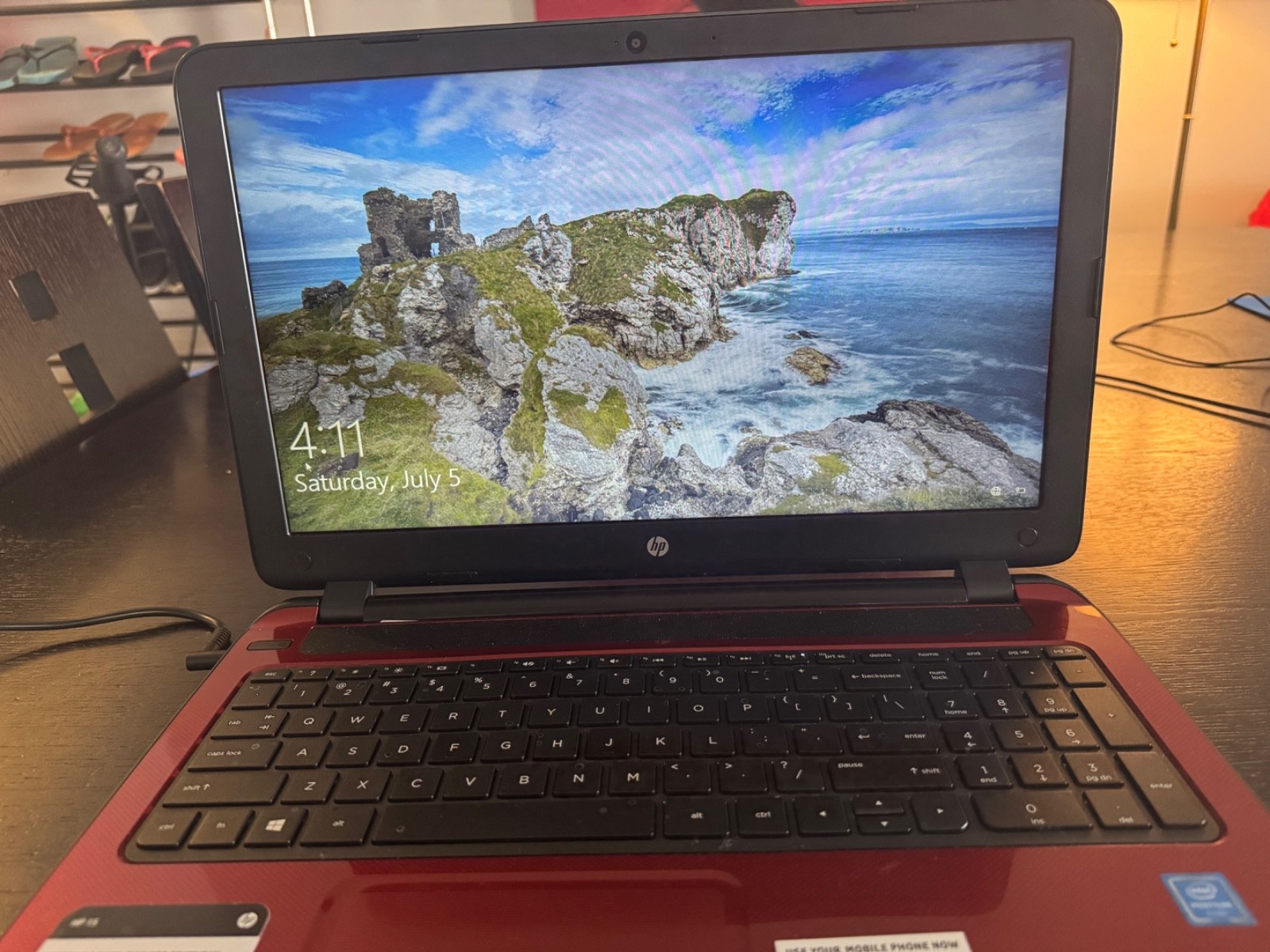 HP 15-FD0083WM 15.6″ (128GB SSD Intel Pentium N200 1.1GHz 4GB RAM) Laptop – Red