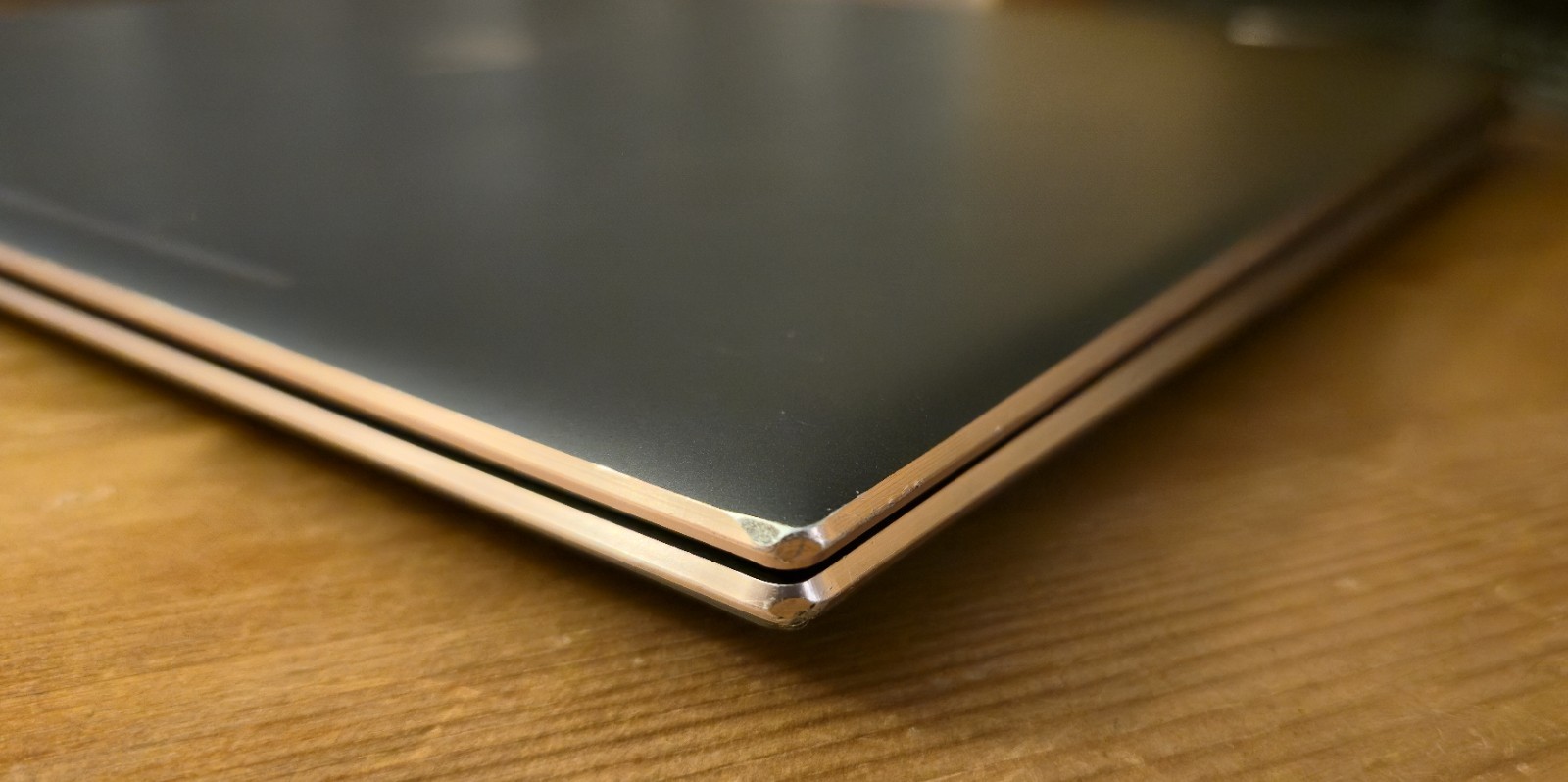 HP Spectre X360 15.6″ – 512GB SSD, i7 8th Gen. 16GB, 2-in-1 TOUCH + Charger, W11