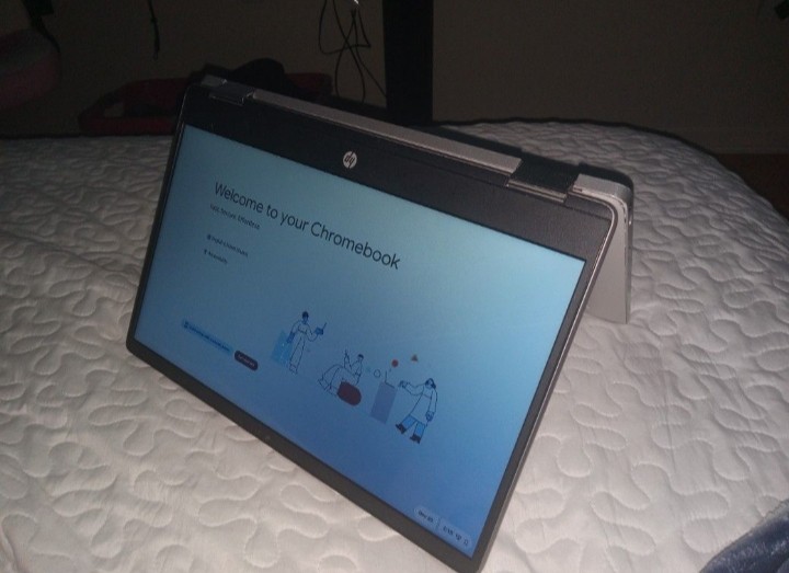 HP Chromebook x360 2-in-1 Foldable Laptop/Tablet, 14in