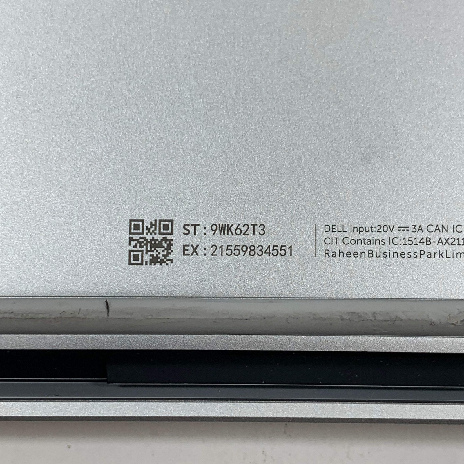 Dell XPS 9320 13.4″ i7-1260P 2.10 GHz 16GB RAM 1TB SSD