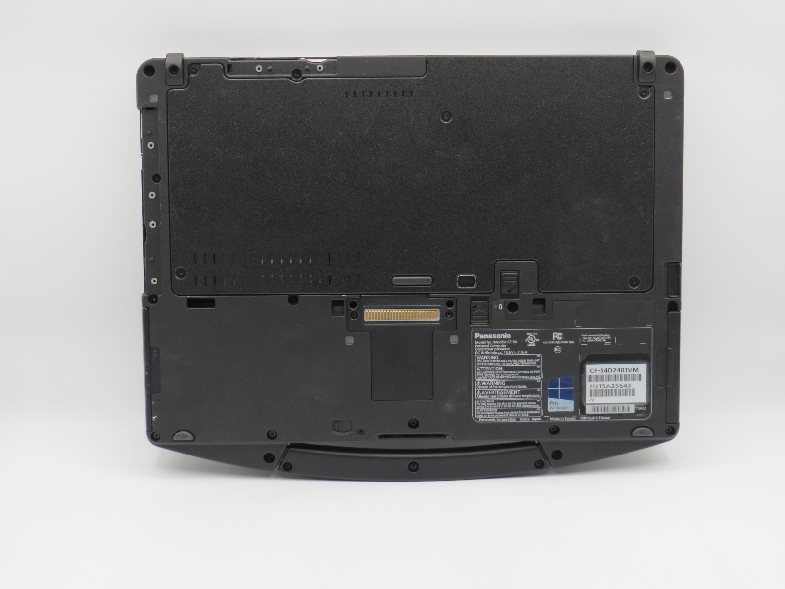 Toughbook CF-54 MK2 | i5-6300U @ 2.4GHz | 8GB DDR3 | 14″ | No HDD/OS/AC *READ*