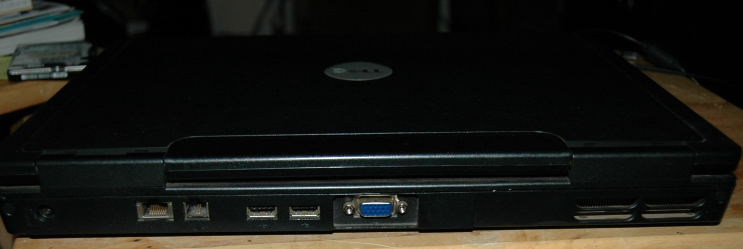 2 laptops Dell Vostro 1000 15″ [AS IS] AMD Turion 64 X2 and CTX EzBook 700E
