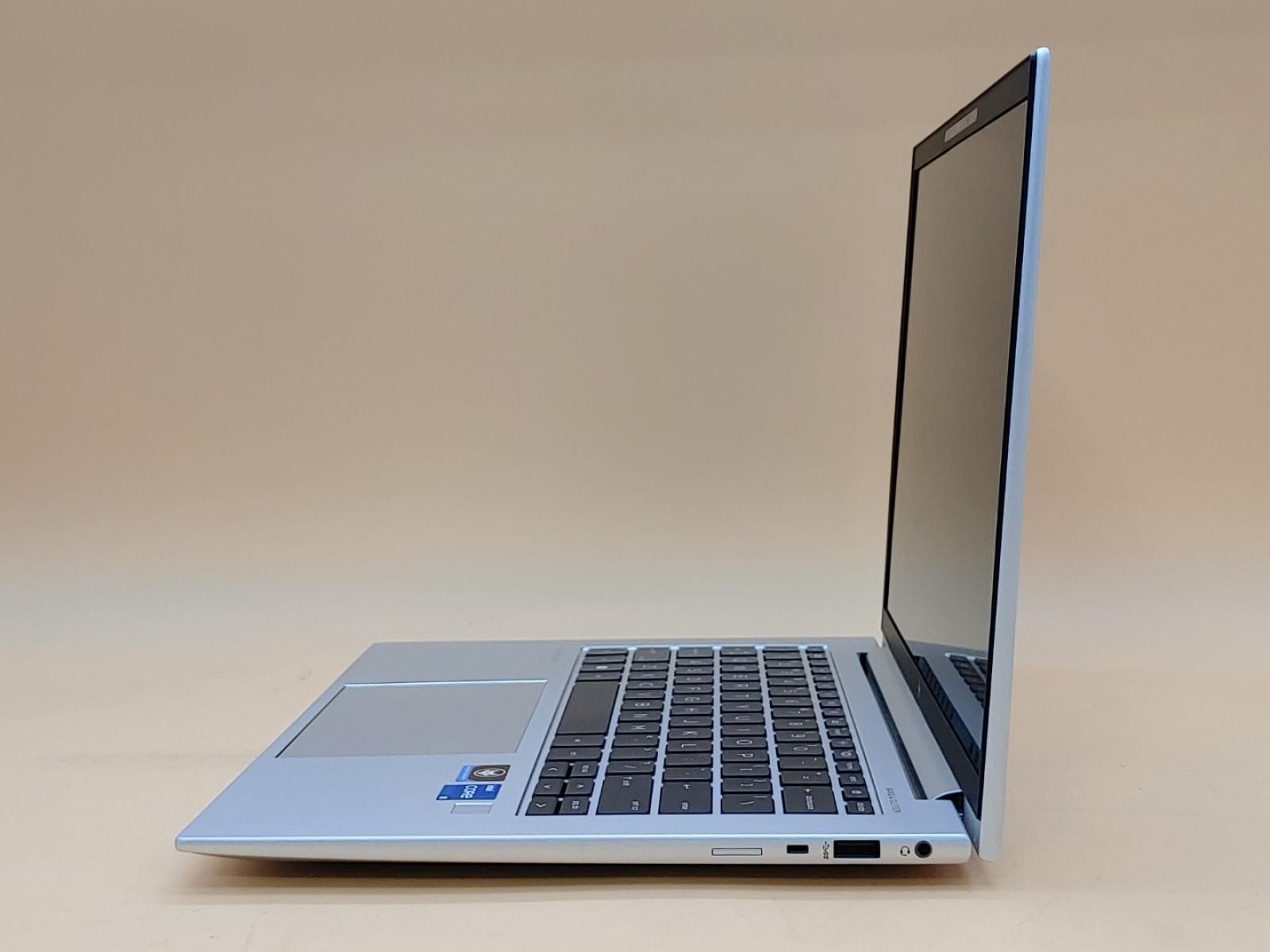 HP EliteBook 840 G9 14″ FHD Intel i5-1235U 16GB 512GB SSD Win11Pro *NO A/C*