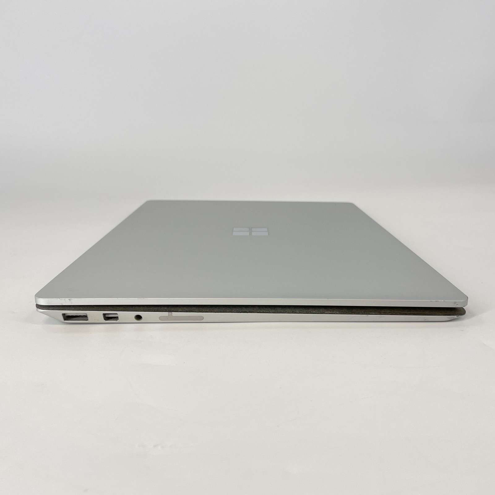 Microsoft Surface Laptop 1 13.5 2K TOUCH i5-7300U 2.60GHz 8GB 256GB Bad Battery