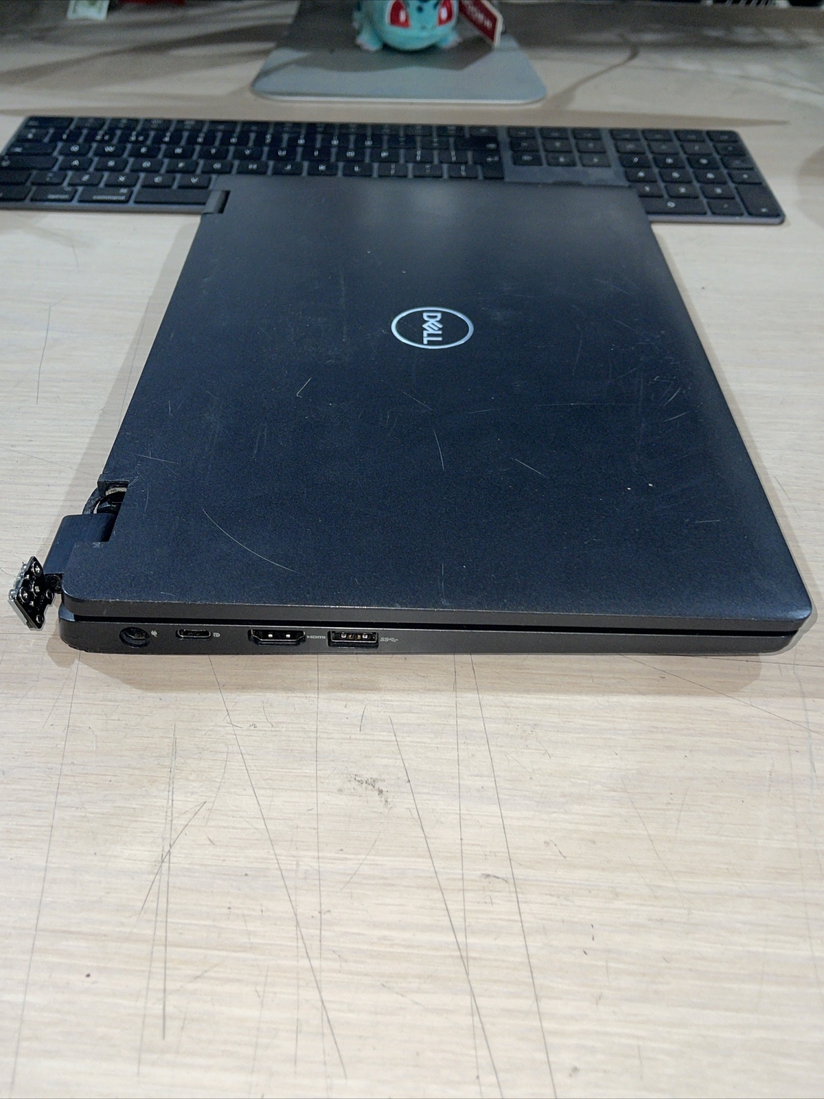 Dell Latitude 5300 2 in 1 Intel Core i5-8365U 1.60GH~ 16GB RAM NO HD
