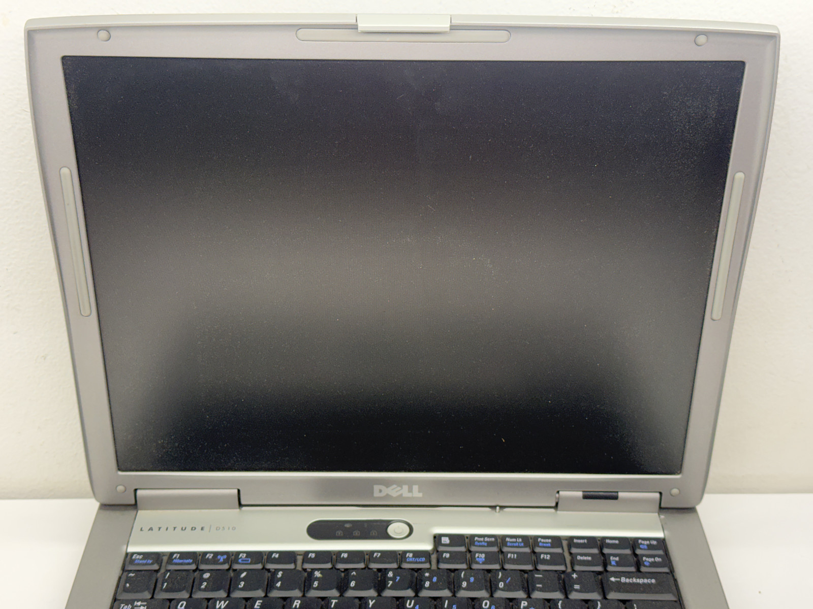 Vintage DELL Latitude D510 Intel Centrino Laptop Windows XP Model PP17L UNTESTED