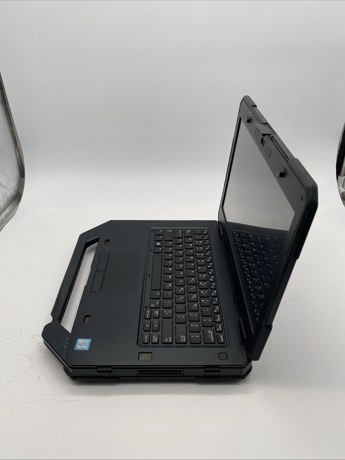 Dell Latitude 5414 Rugged Intel Core i7-6600U 2.6GHz 8GB NO SSD Caddy FHD
