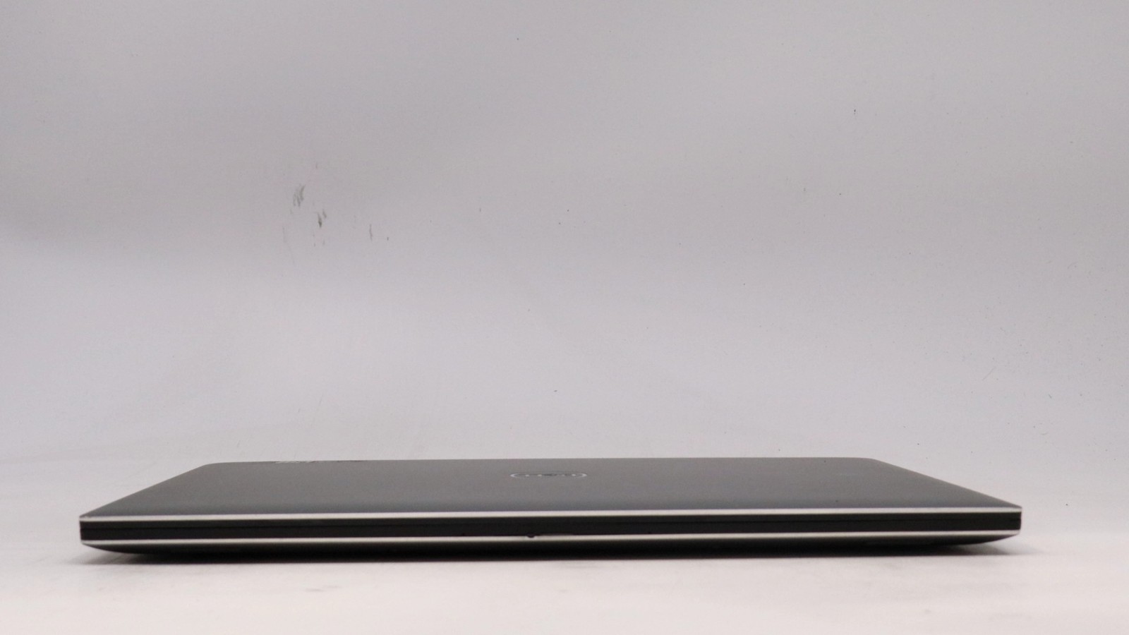 Dell Precision 5540 15″ i5-9400h 16GB 256GB – Good READ DESC