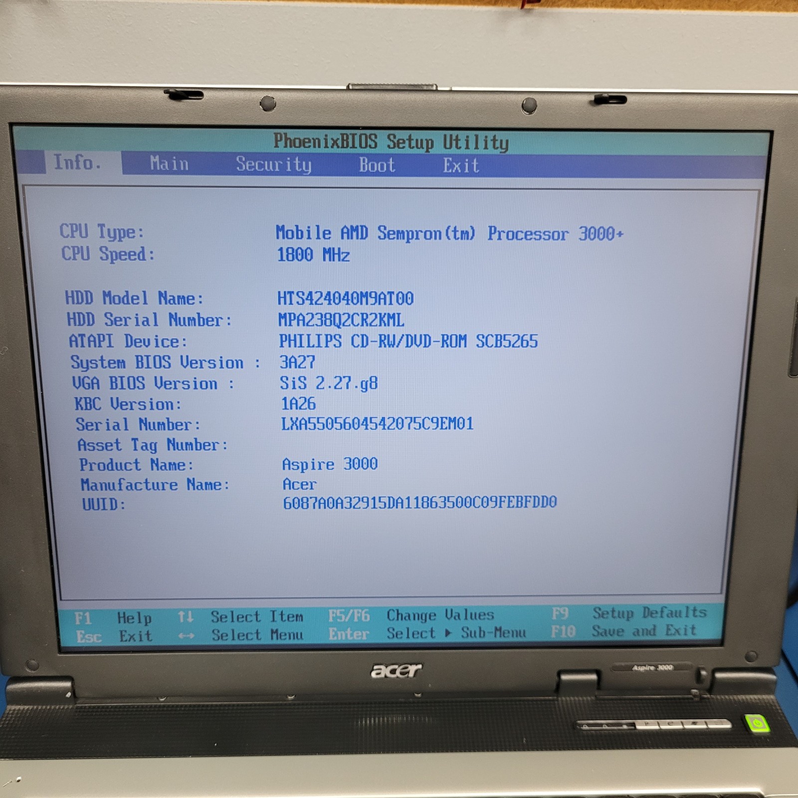 Acer Aspire 3003 LCi Laptop / AMD Sempron 3000 CPU / 640 KB RAM / NO HDD