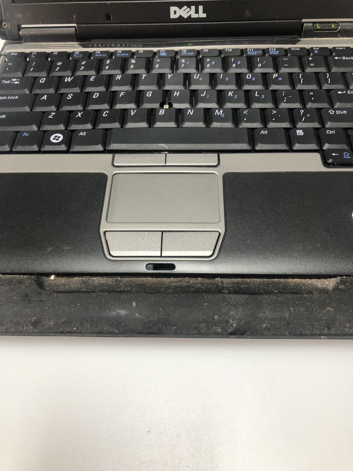 Dell Latitude D420 12.1” Laptop Intel Core Solo No HDD/Connector