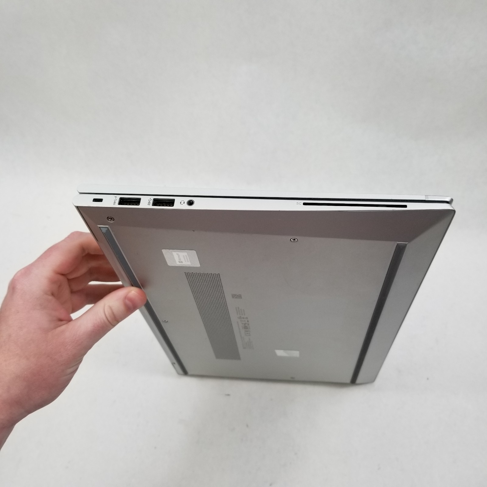 HP EliteBook 840 G8 Intel Core i5-1135G7 2.4GHz 16GB RAM 256GB SSD WIN 11 PRO