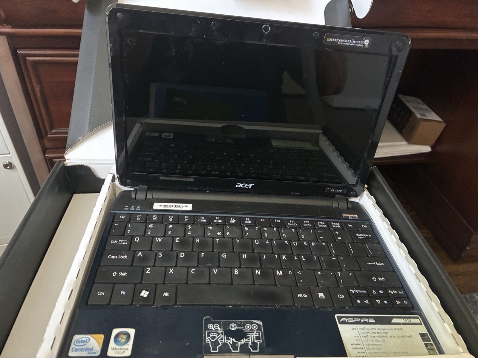 Acer Aspire One A1410 11.6in Netbook Core 2 Solo 2GB 160GB Vista Black