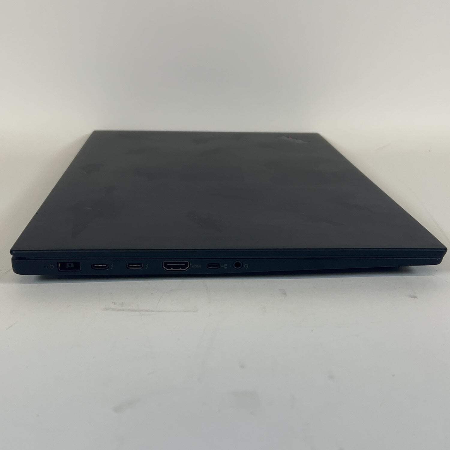 Lenovo ThinkPad P1 Gen 1 15.6″ Xeon E-2176M 2.7GHz 32GB RAM 1TB SSD Quadro P2000