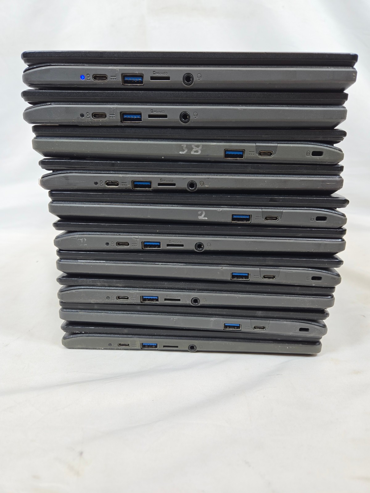 Lot of 10 Acer C721 25AS AMD A4 4GB RAM 32GB eMMC 11.6″ LCD ChromeOS