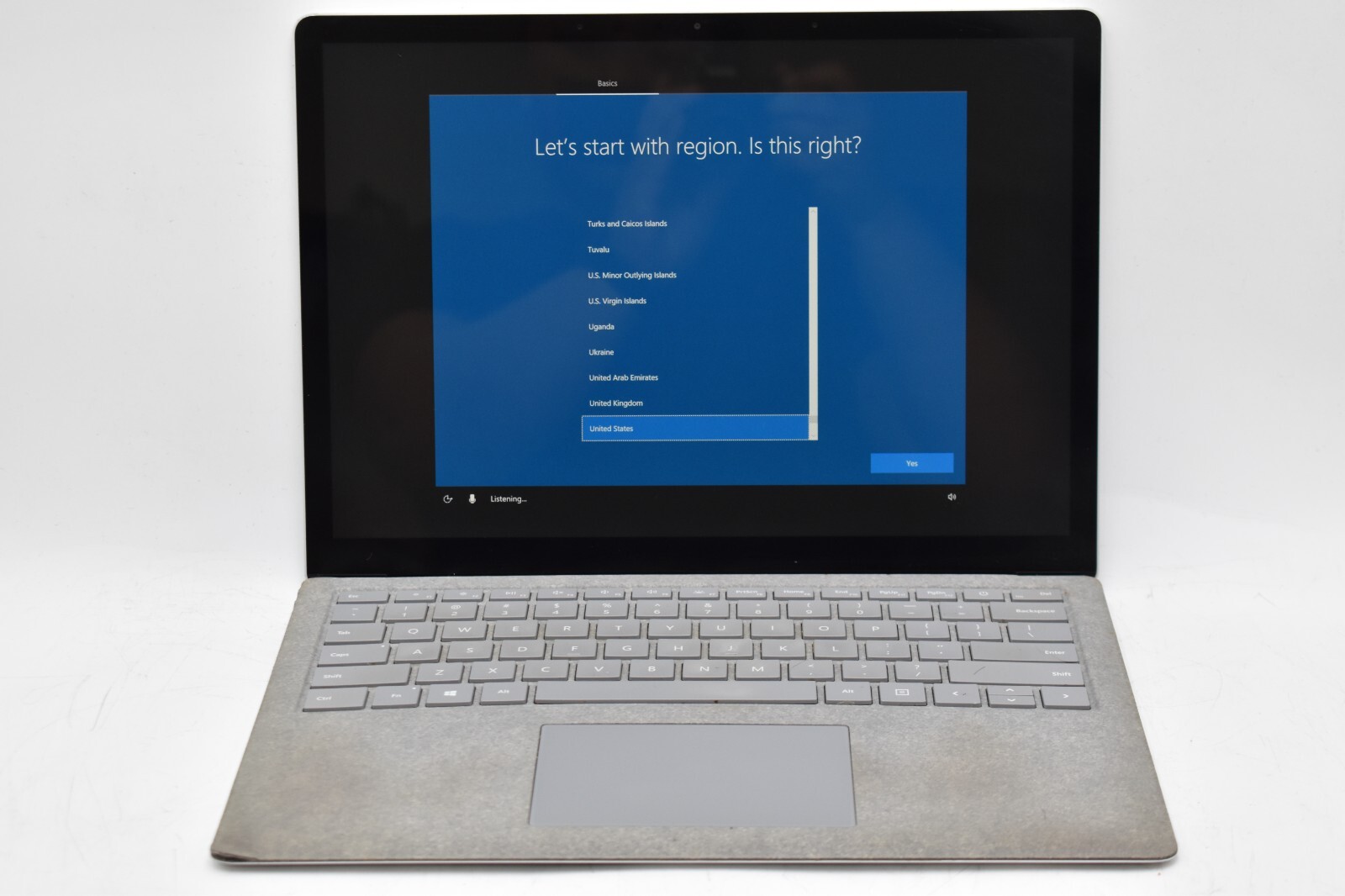 13″ Microsoft Surface 1769 Laptop i7-7660U 2.5GHz 8GB RAM 256GB SSD WIN10 *READ