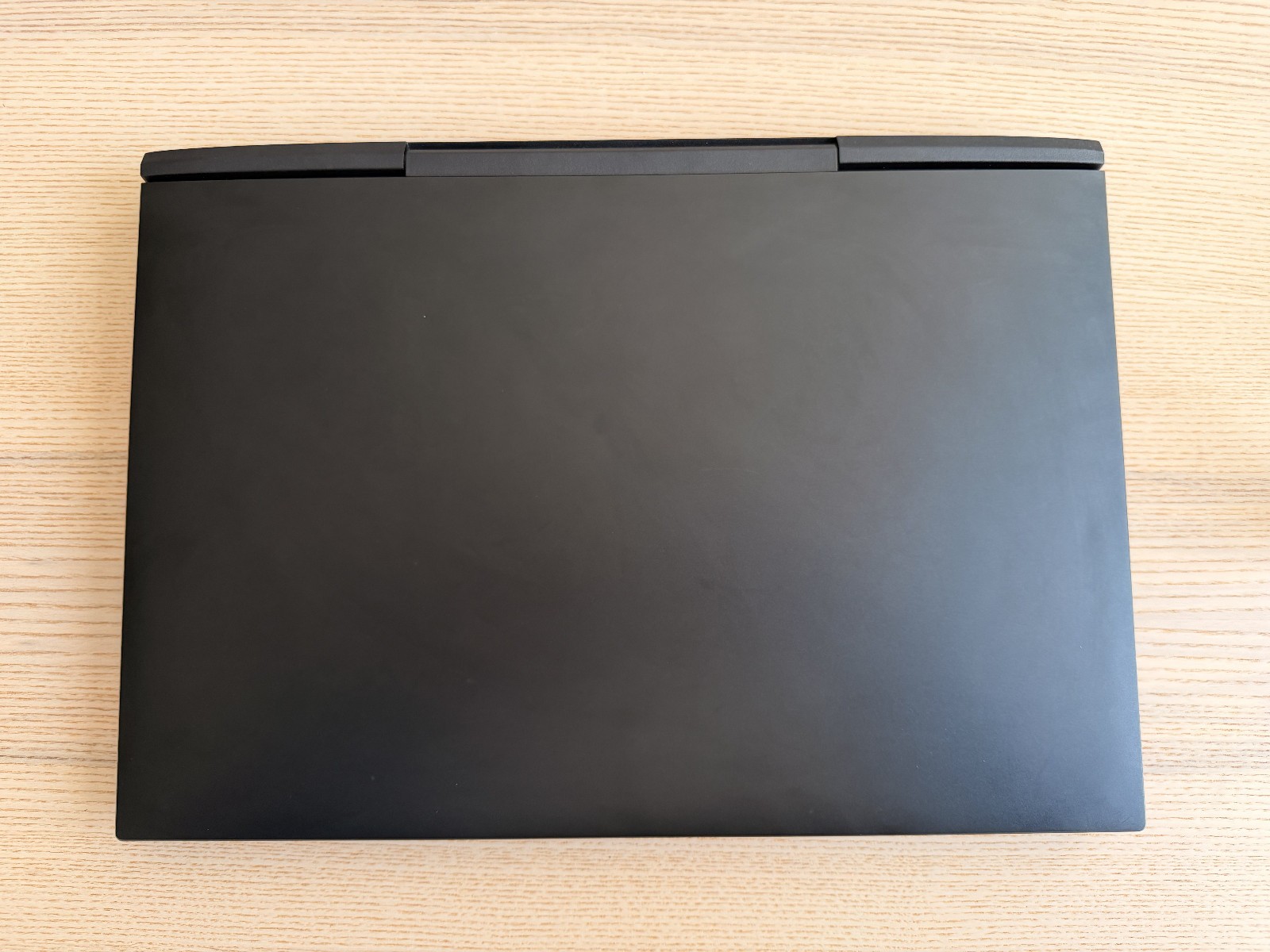 Eluktronics MECH-17 G2 17” 6900HX RTX 3080 Ti 64GB 2TB + LPP G1 + Original Box