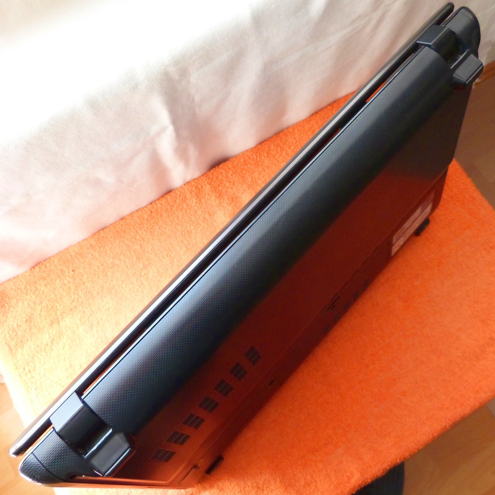 Asus K93 18″ FULLHD Cinema Monster l 20GB RAM NEW l 2TB HDD SSD Windows 11 i7
