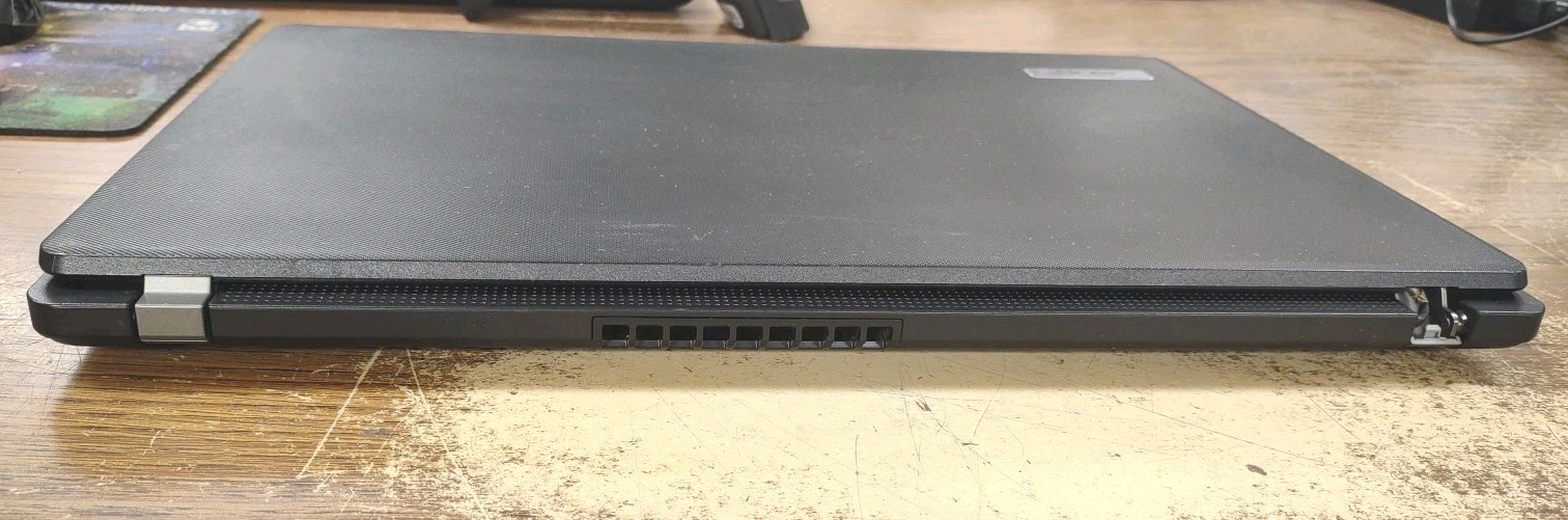 Acer TravelMate P215-53 N19Q8 W/ I7-1165G7, 16GB, 1TB.