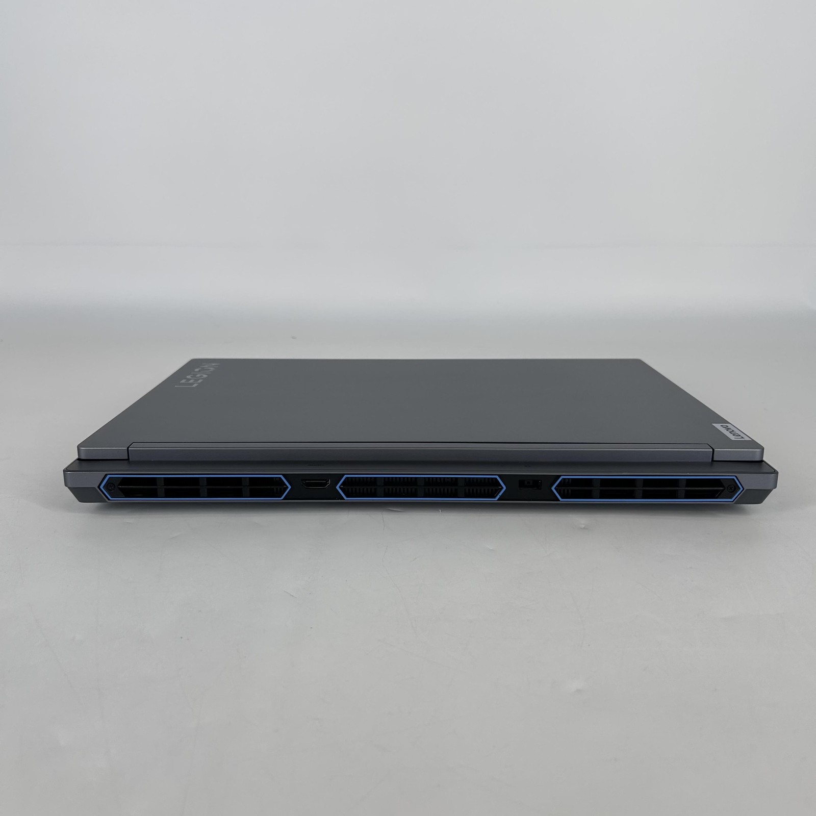 Lenovo Legion 5i Gen 9 16 165Hz QHD+ 2.1 GHz i7-14700HX 32GB 1TB SSD RTX 4070