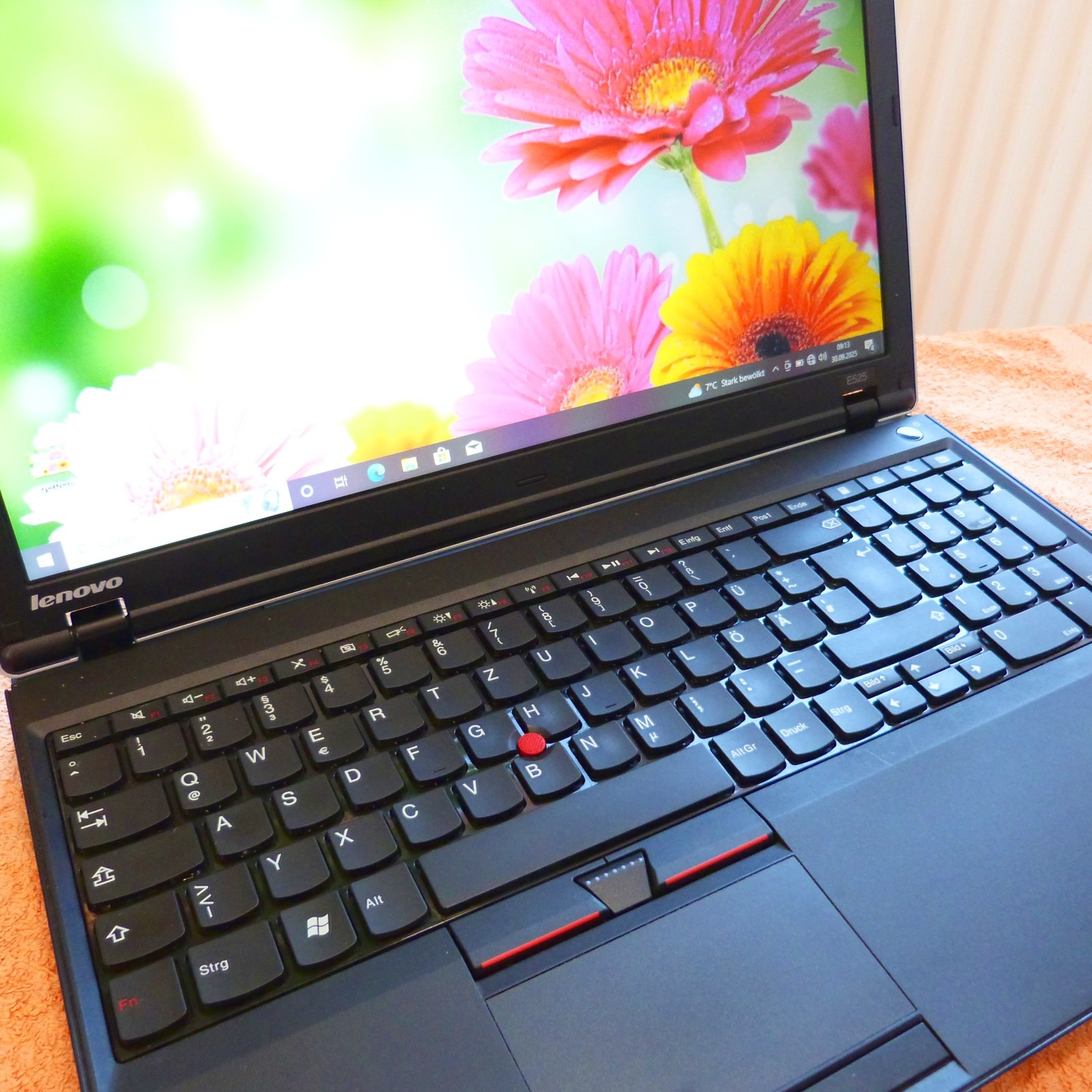 XXL LOT Lenovo E525 Business Laptop 15″L SSD Windows 10 ProL HDMI AMD