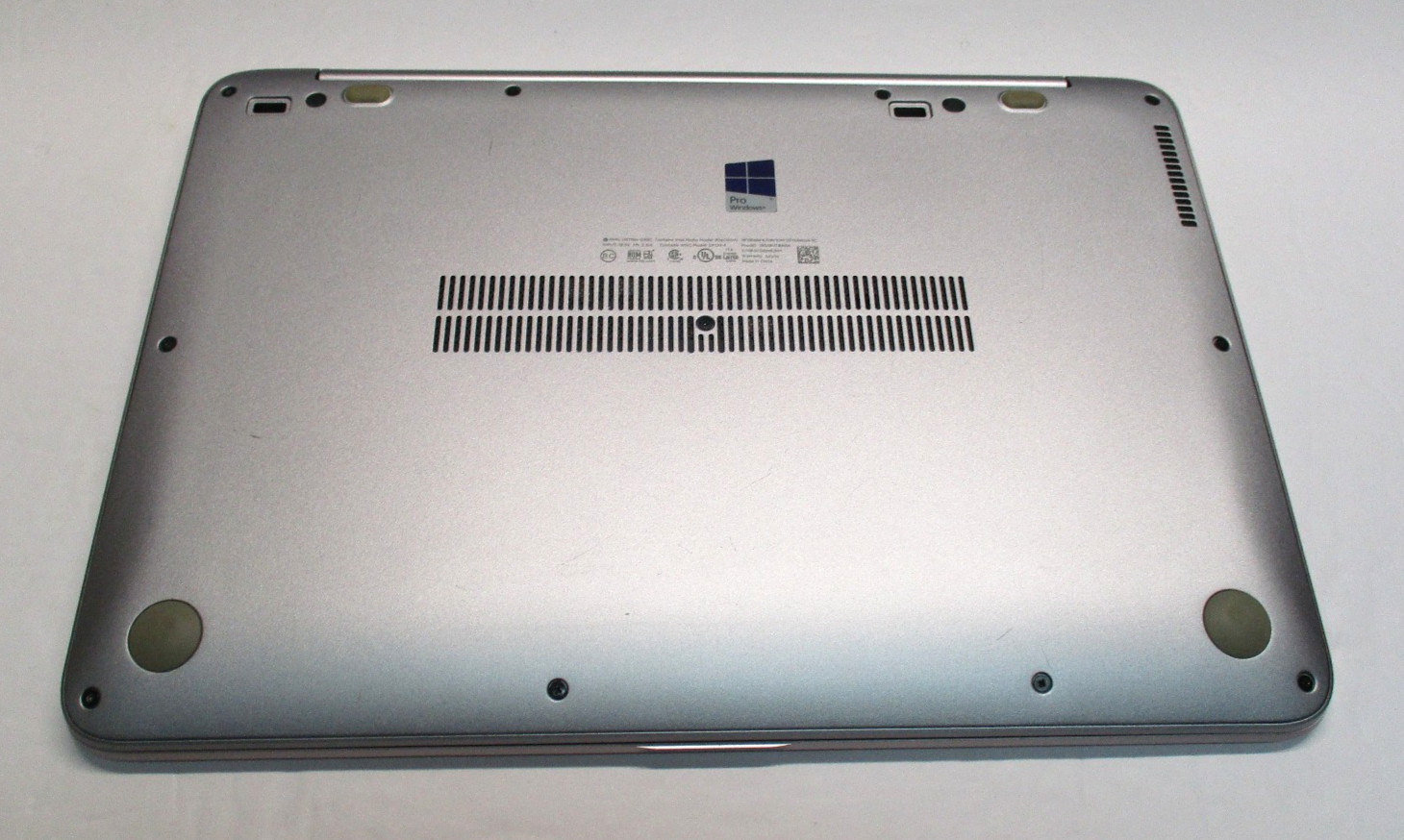 HP Elitebook Folio 1040 G3 14″ i7-6600U 2.6GHz 8GB RAM NVMe 256 GB SSD/ W10 Pro