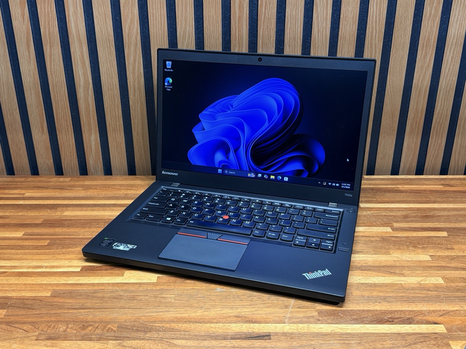 Lenovo ThinkPad T450s – i7-5600U, 8GB RAM, 180GB Intel SSD, Windows 11 Pro