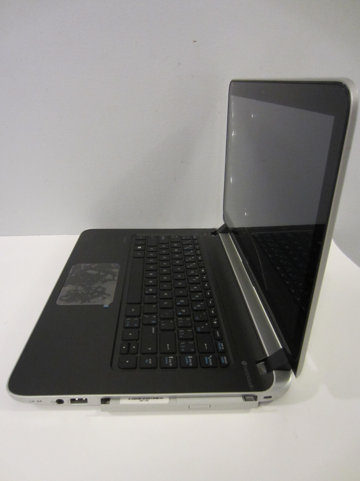 HP Pavilion 14-V038CA 14.0″ Intel N3530 2.16GHz BeatsAudio (AS-IS) Parts Repair