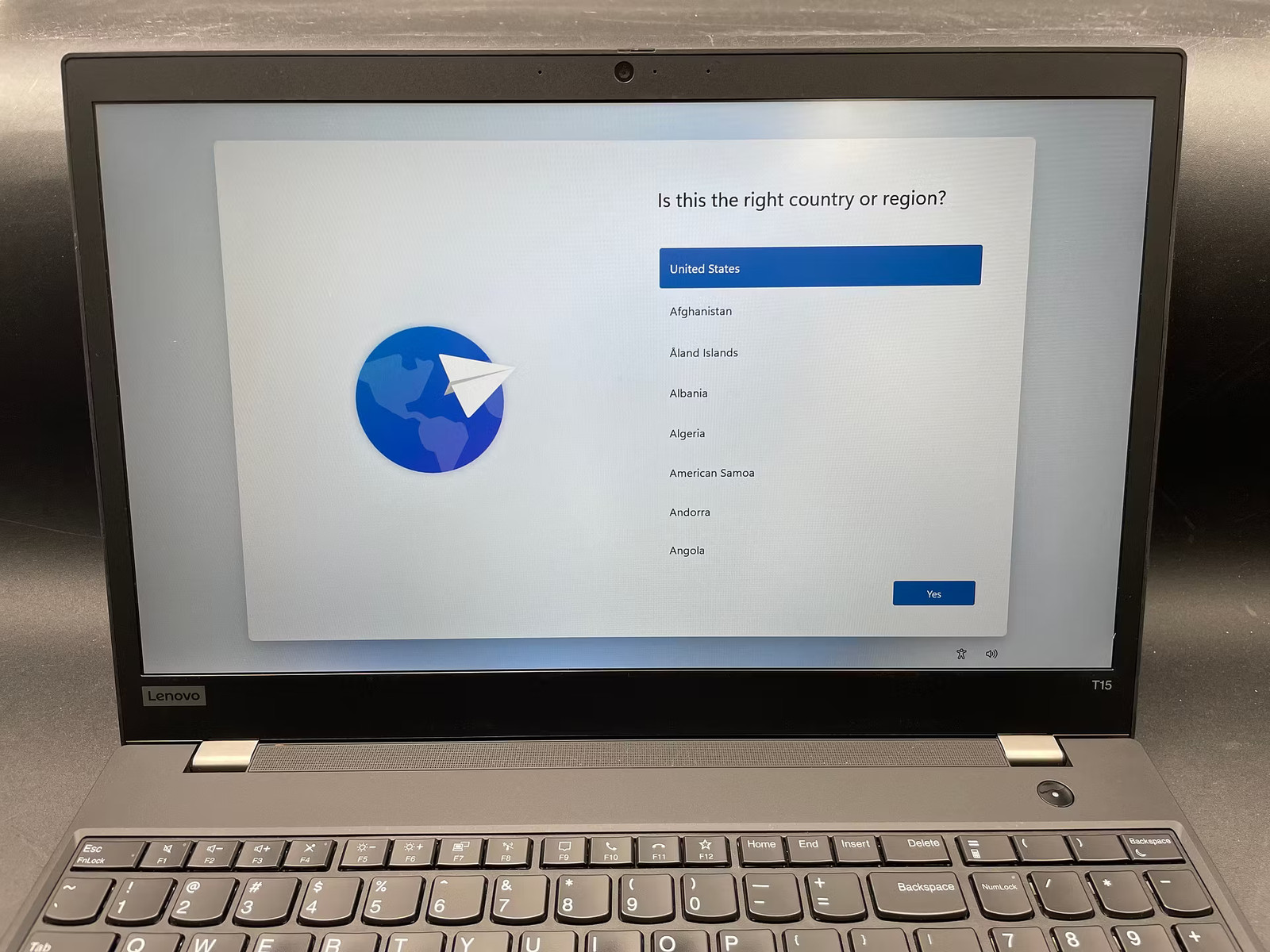 LENOVO ThinkPad T15 Gen 1 Used 15.5″ (i5-10310U-8GB-256GB NVMe)