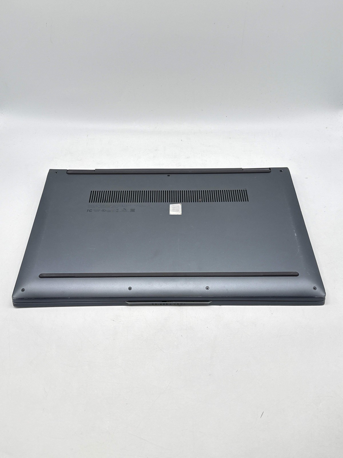 Lenovo Yoga 7 15itl5 i5-1135G7 8GB RAM 256GB SSD – For Parts Read