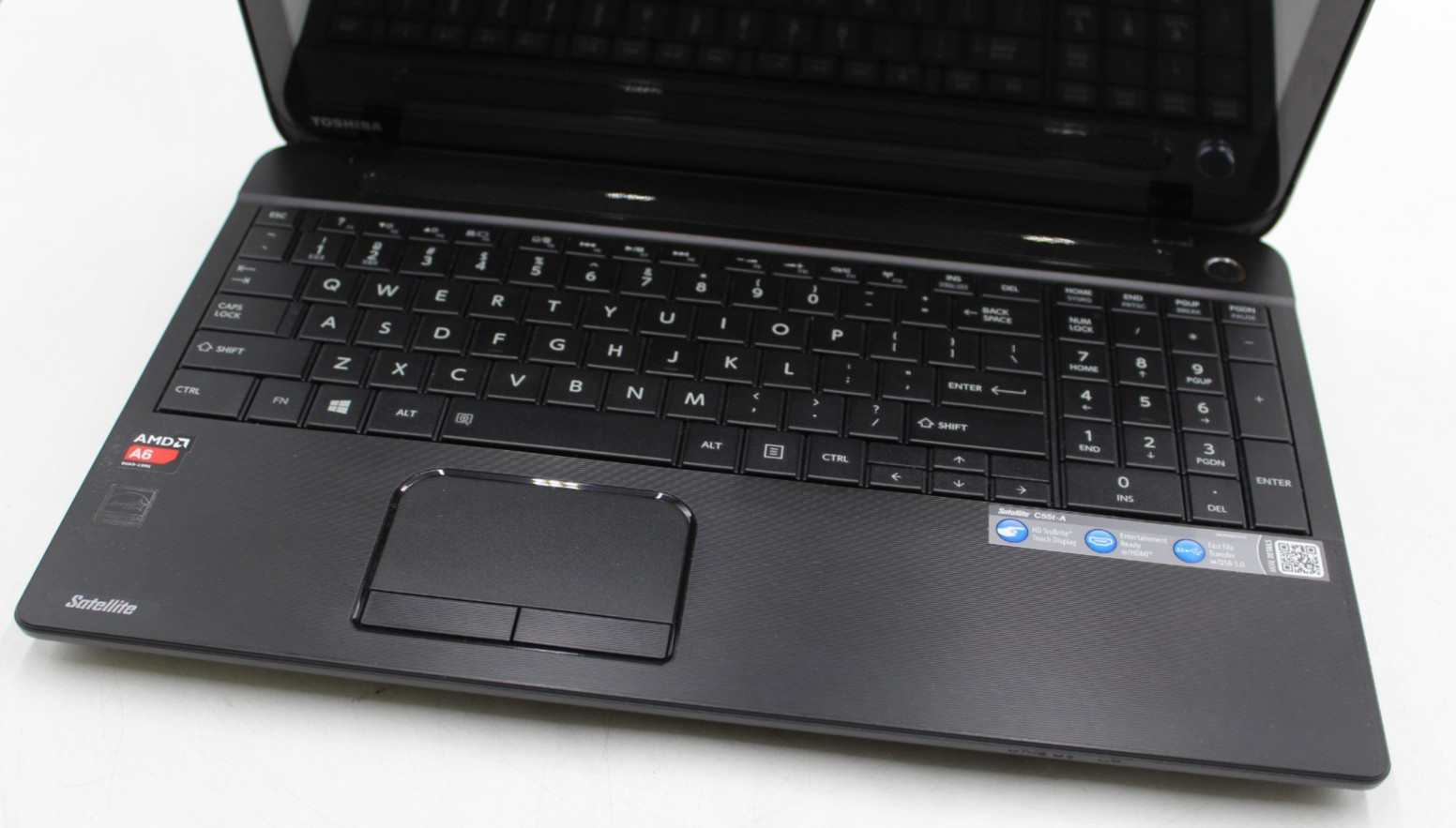 Toshiba Satellite C55Dt-A 15.6in 750 GB HD 4 GB RAM AMD A6-5200 No OS