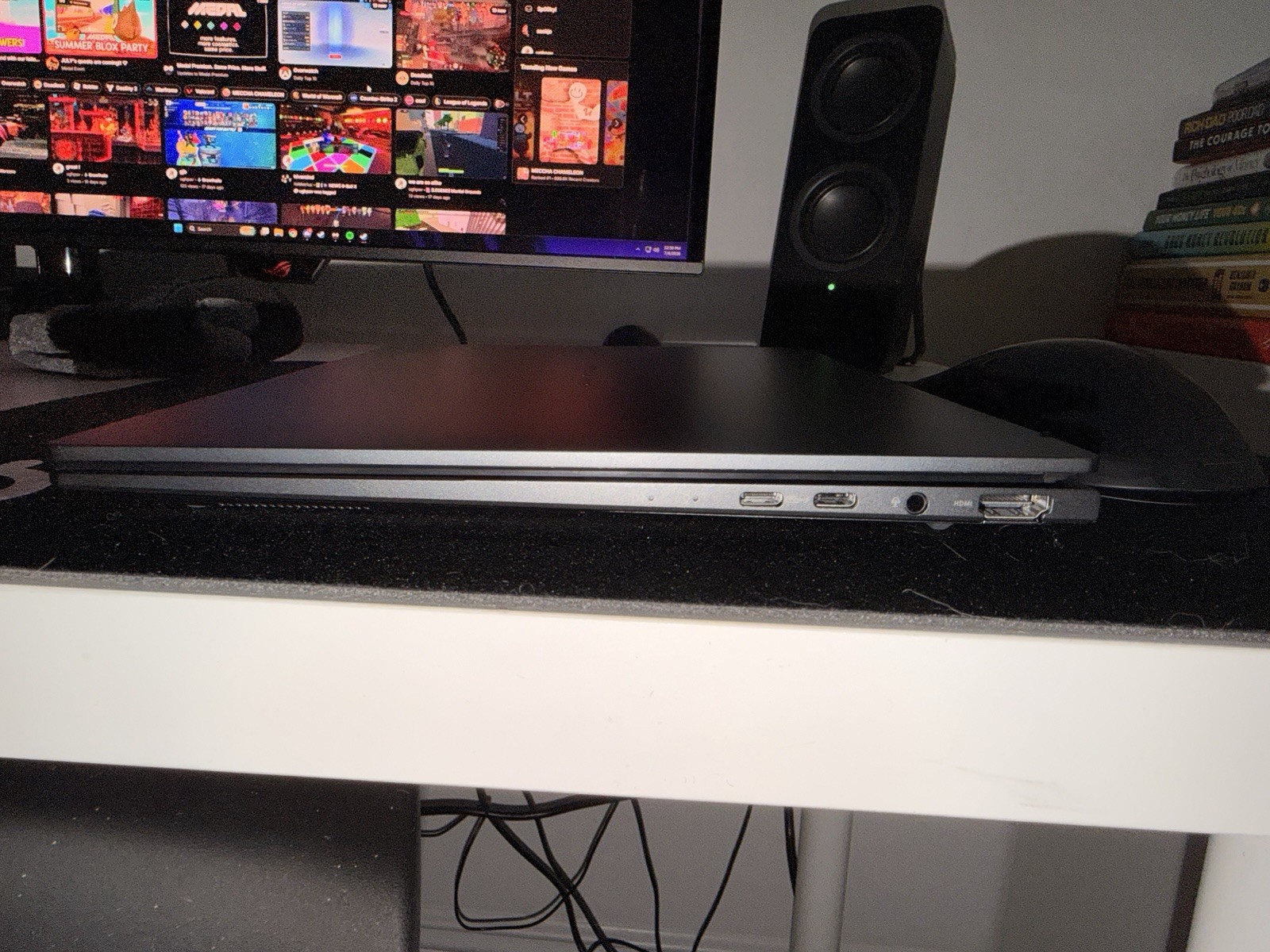 ASUS Zenbook 14 UM3405GA 14″ Touch Ryzen AI 9 465 16GB 512GB SSD Gray