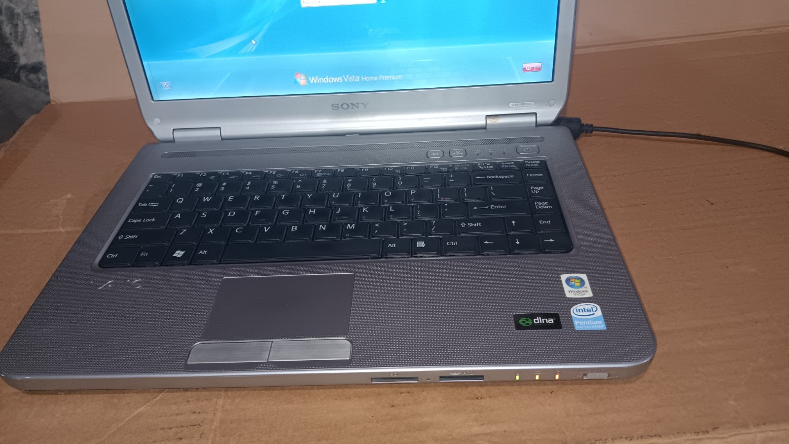Vintage Sony Vaio VGN-NR330E Laptop Dual Core @ 1.73 GHz 15.4″ LCD DVD PCG-7113L