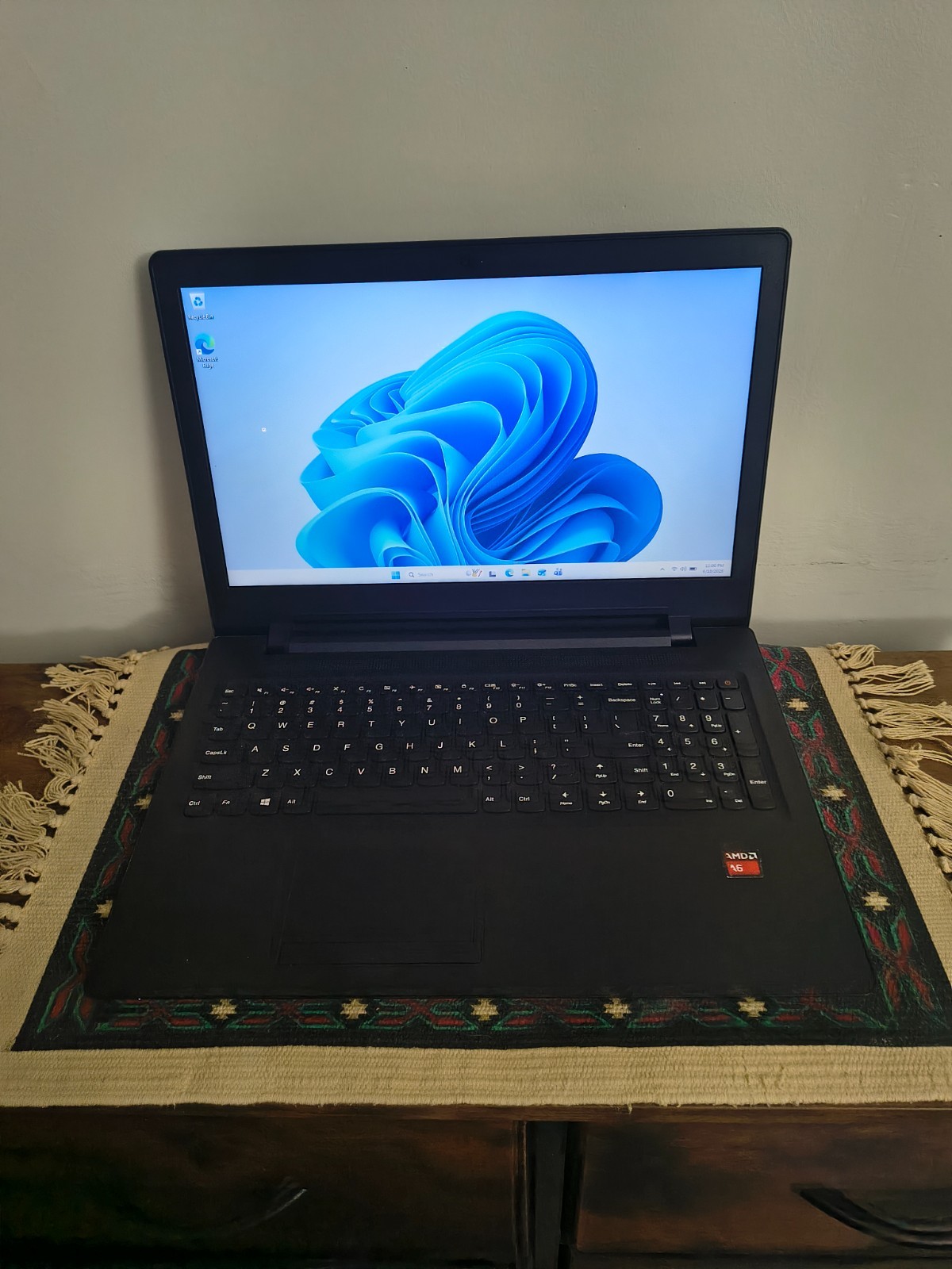 15.3″ Lenovo Ideapad 110-15ACL AMD A6-7310APU W/Radeon R4 8GB 500GB SSD Win11Hm
