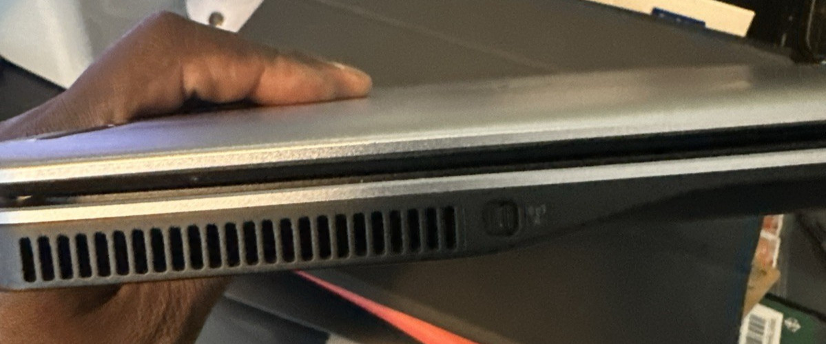 Dell Latitude E7240 Win 10 (128GB SSD; Intel Core i5-4300U) Laptop – Gray