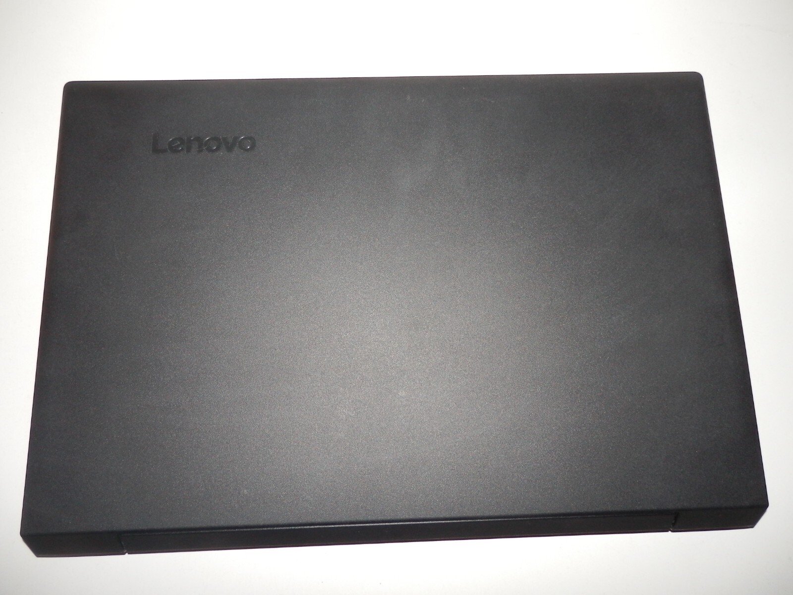 Lenovo V110-15AST, AMD A9-9410, 4GB Ram, 500GB HDD, 15.6″ inch HD, AMD Radeon R5