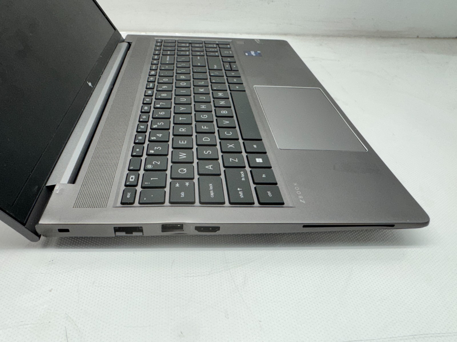 HP Zbook Power G9 i7-12800H@2.4GHz 16GB 256G RTX A2000 Win 11 W/AC *READ*