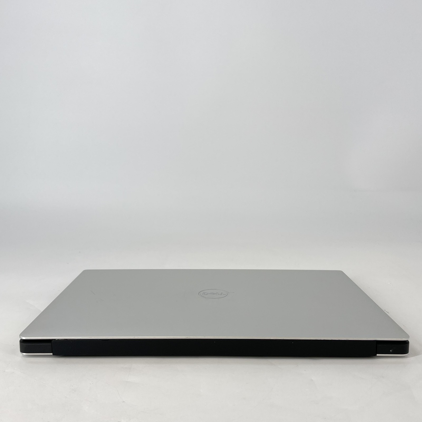 Dell XPS 15 7590 4K TOUCH i9-9980HK 2.40GHz 32GB 1TB SSD GTX 1650 Very Good